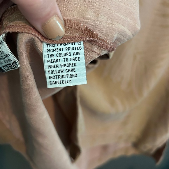 Tommy Bahama Men’s Tropical  Button Up Size Large Relax Fit Shirt - Picture 8 of 12